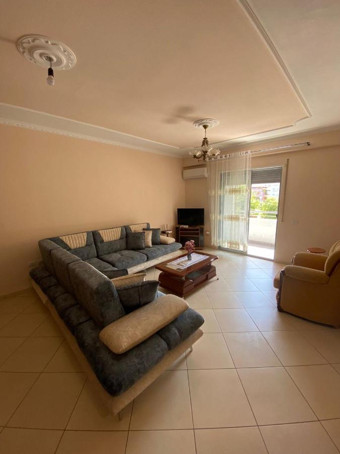 Saimir Apartaments Vlore Exterior photo